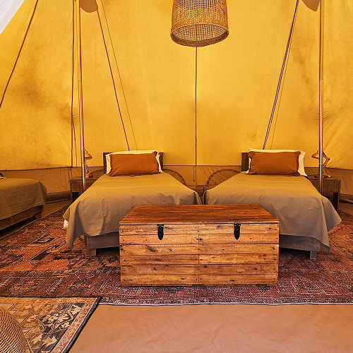 Interior carpa 4